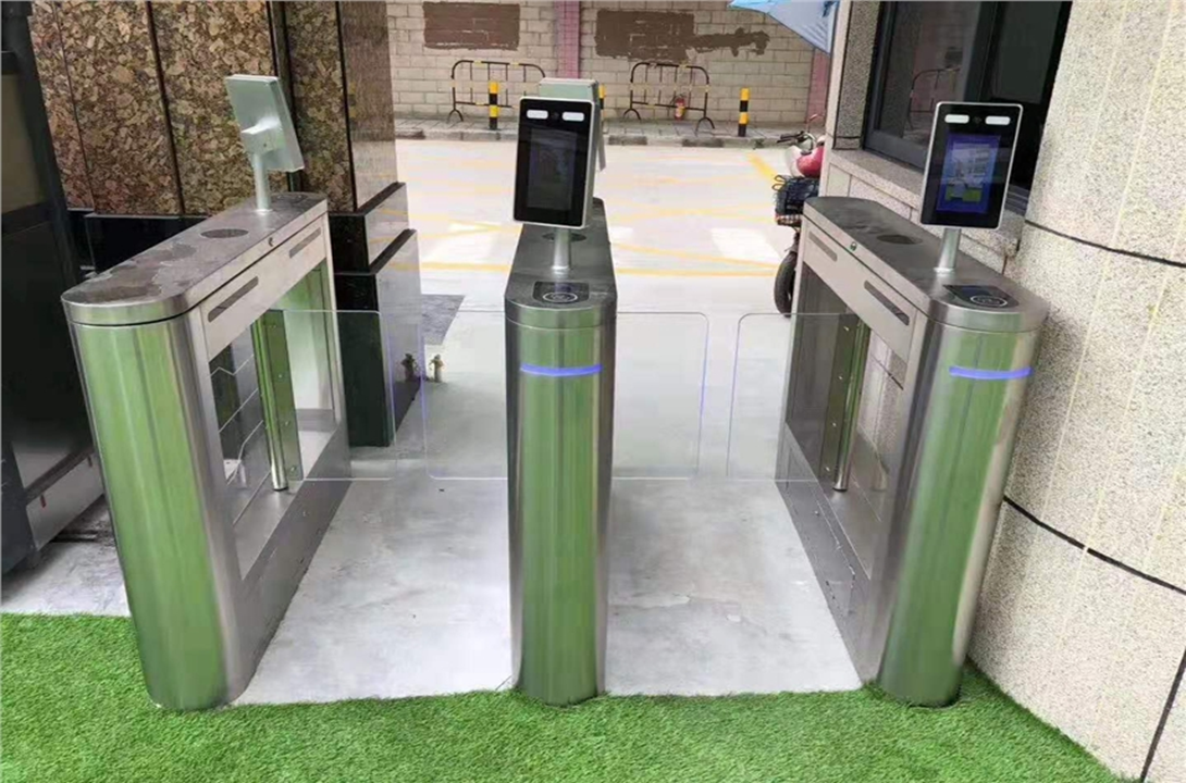 1706260608552586.png 行政門.png